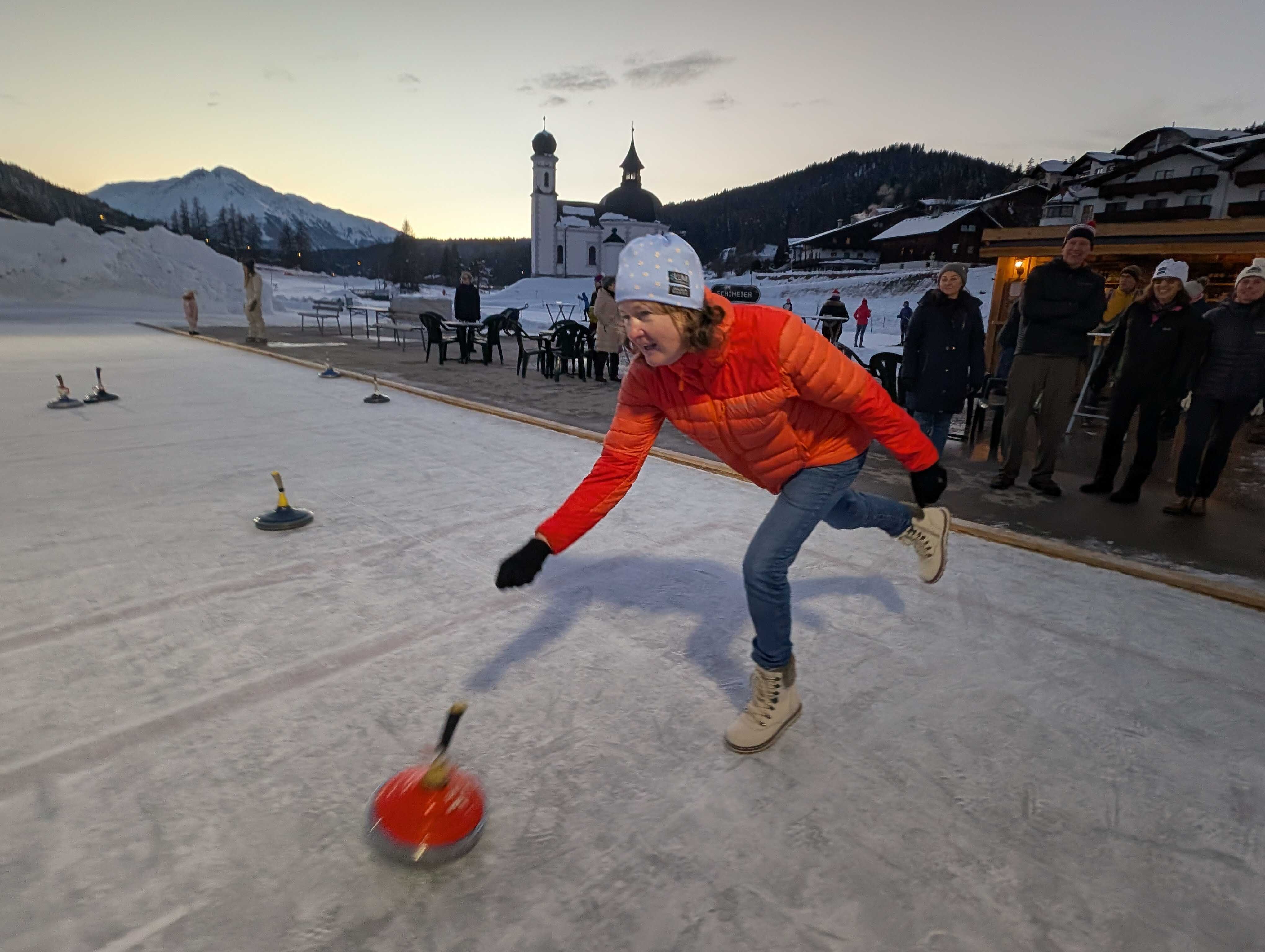 4-evening-curling-in-seefeld.jpg