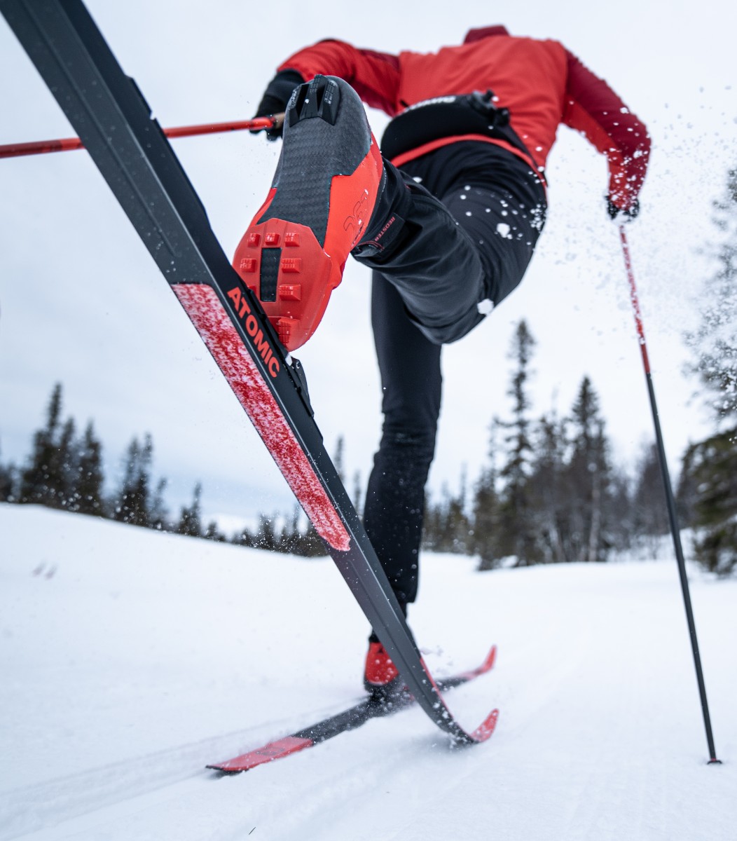 Fin de table Transistor Ressemble waxing cross country skate skis ...